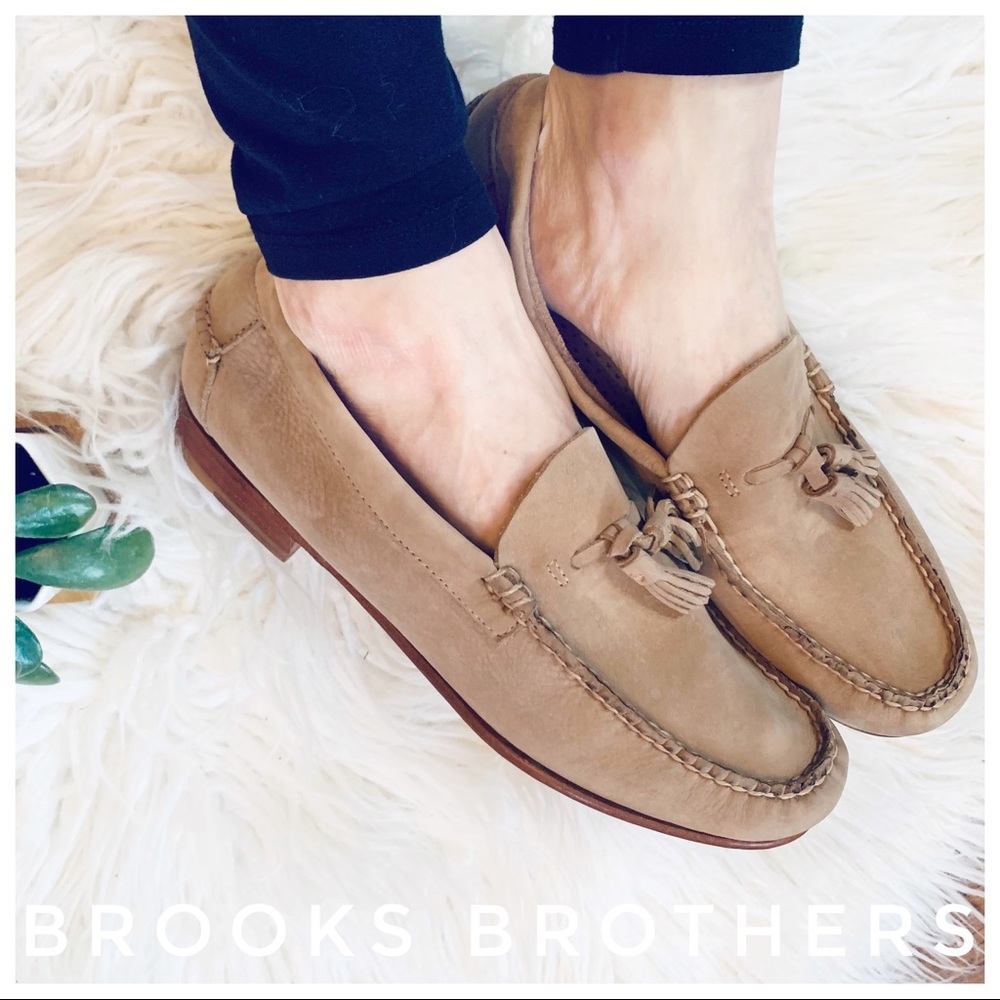 BROOKS BROTHERS soft leather loafers in tan